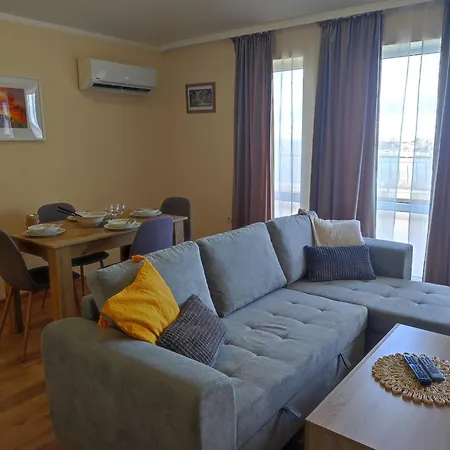 с уникална панорама Nesebar